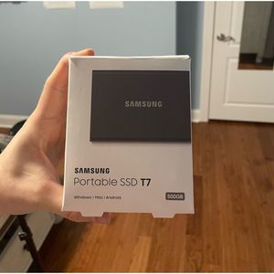Samsung T7 500GB Portable SSD